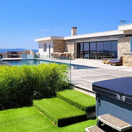 Domaine Pascialella, 20 Pers, 3 Piscines, Vue * Porto-Vecchio (Corsica)